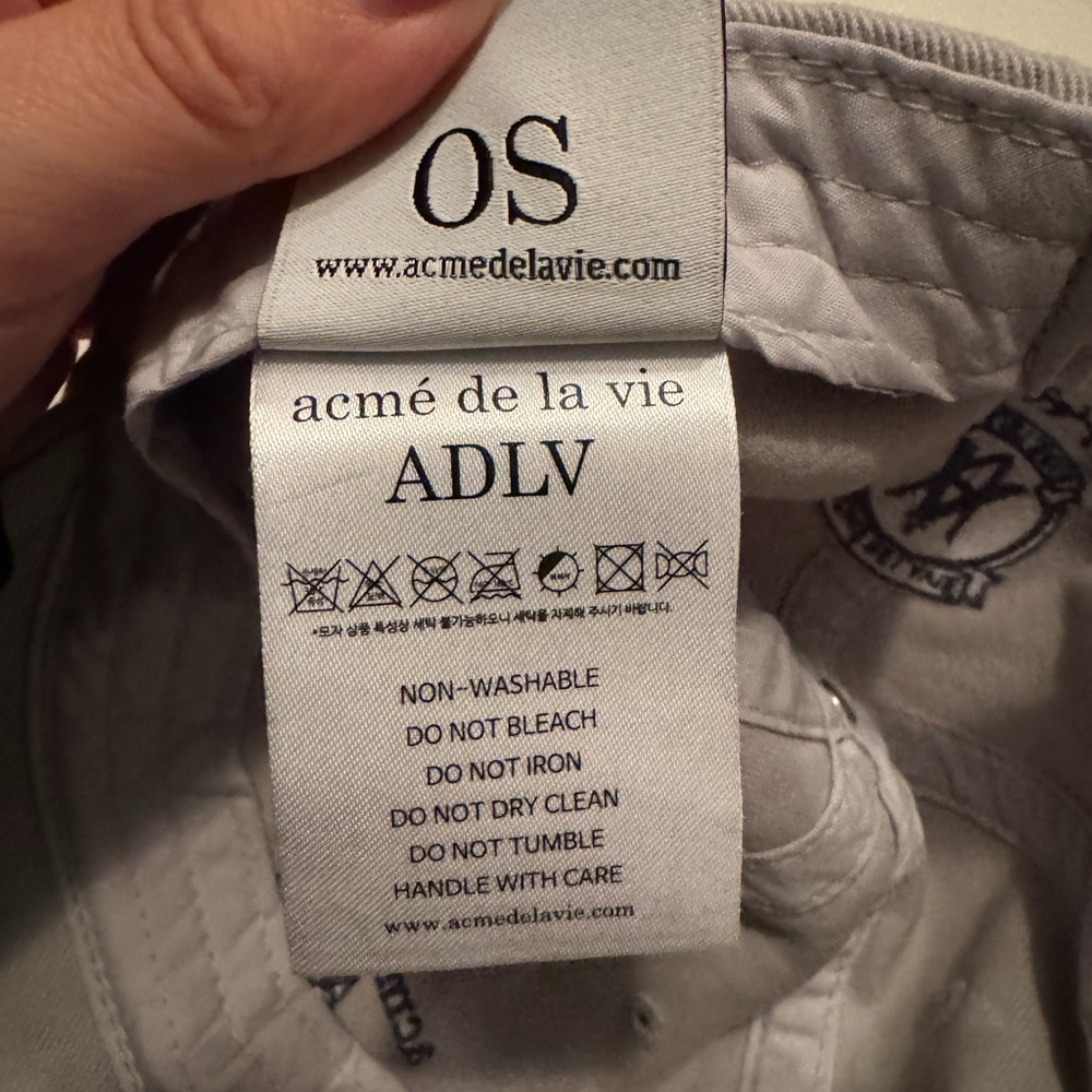 korea brand only take one time hat really new